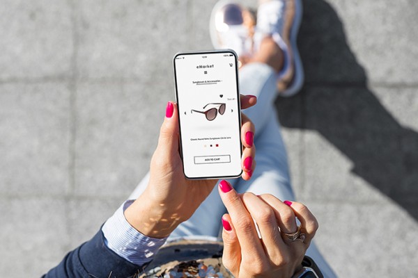 Social commerce